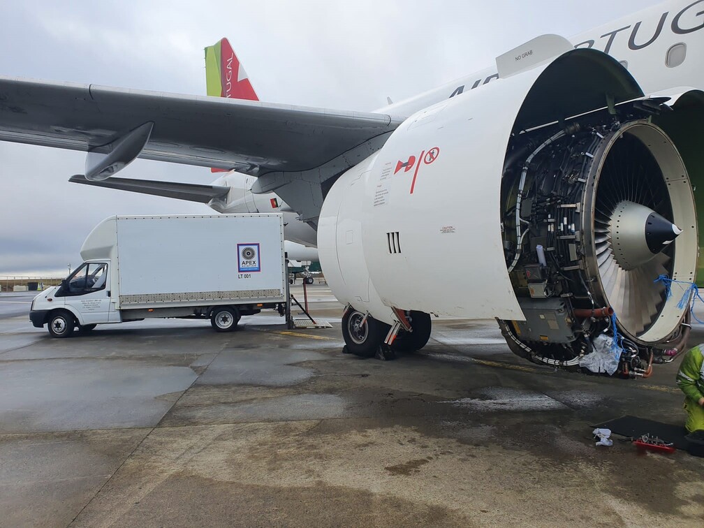Aircraft Services (30)